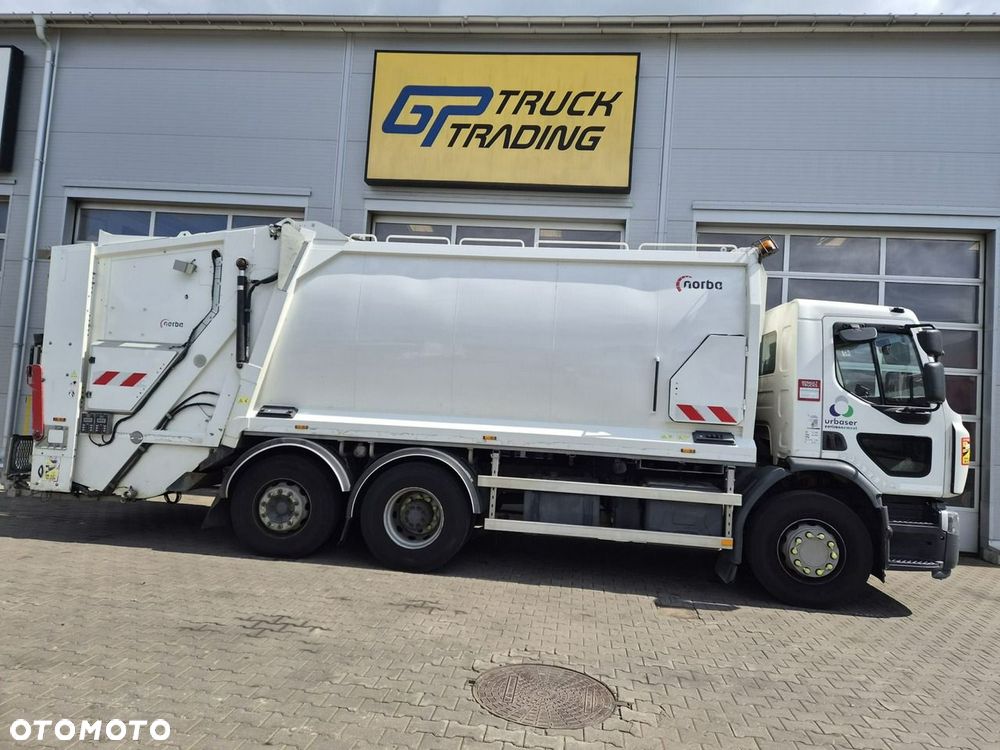 Renault D Wide 320 - 4