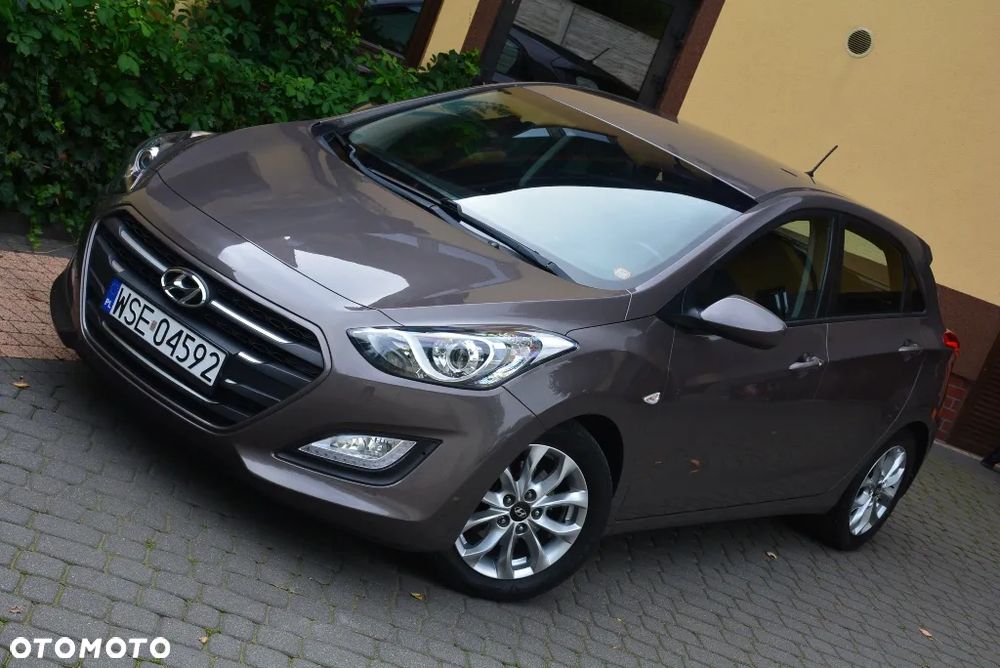 Hyundai i30 1.6 GDI Style - 18