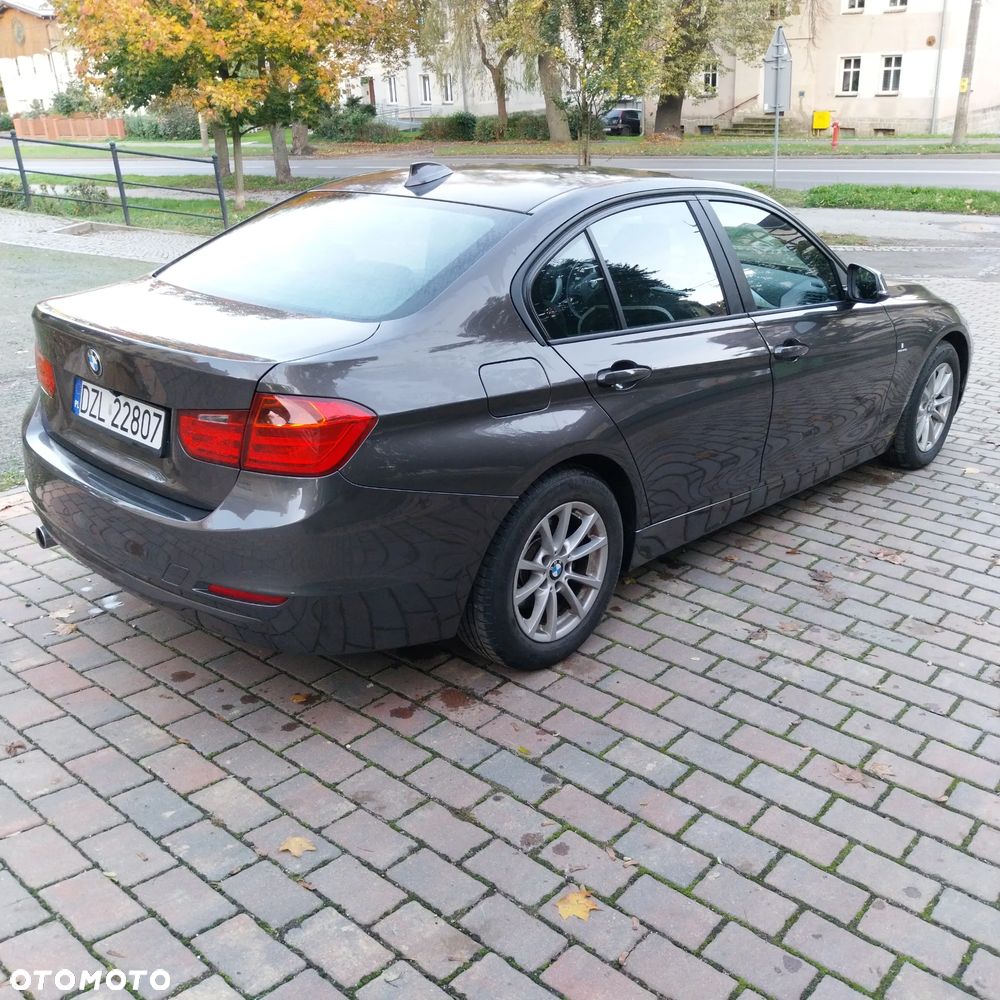 BMW Seria 3 316d Advantage - 6