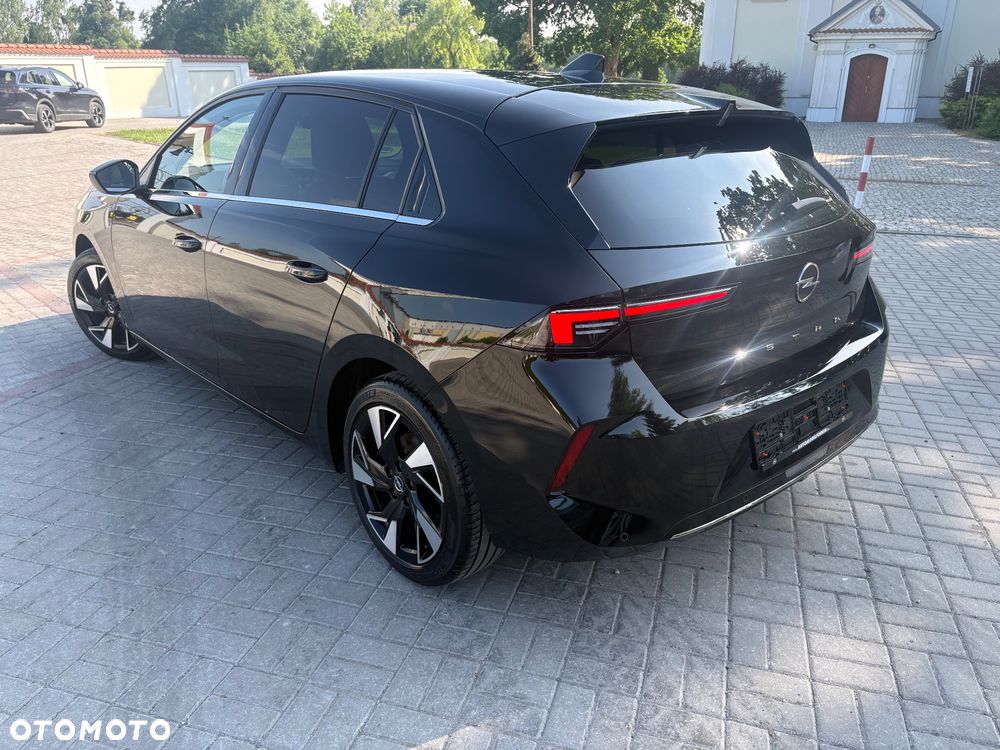 Opel Astra 1.2 T Business Edition S&S - 23
