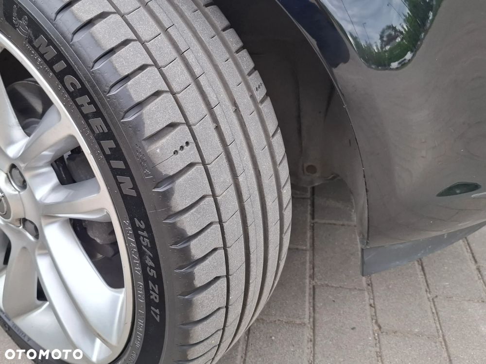 Opel Corsa 1.4 16V Enjoy - 22
