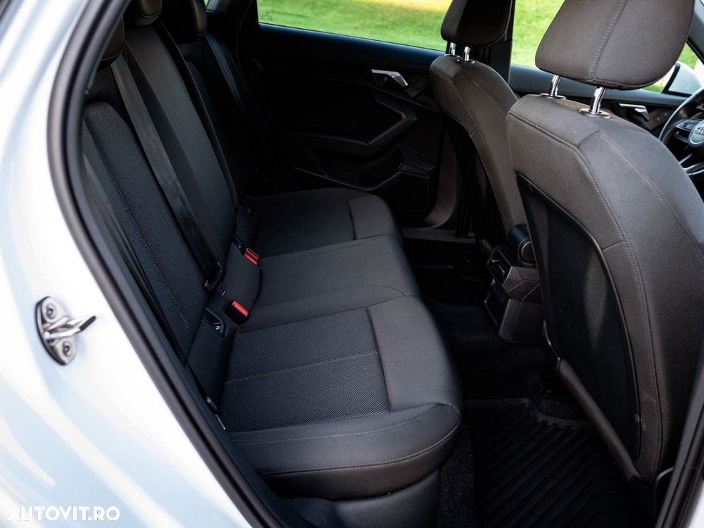 Audi A3 2.0 TDI S tronic Sport - 24