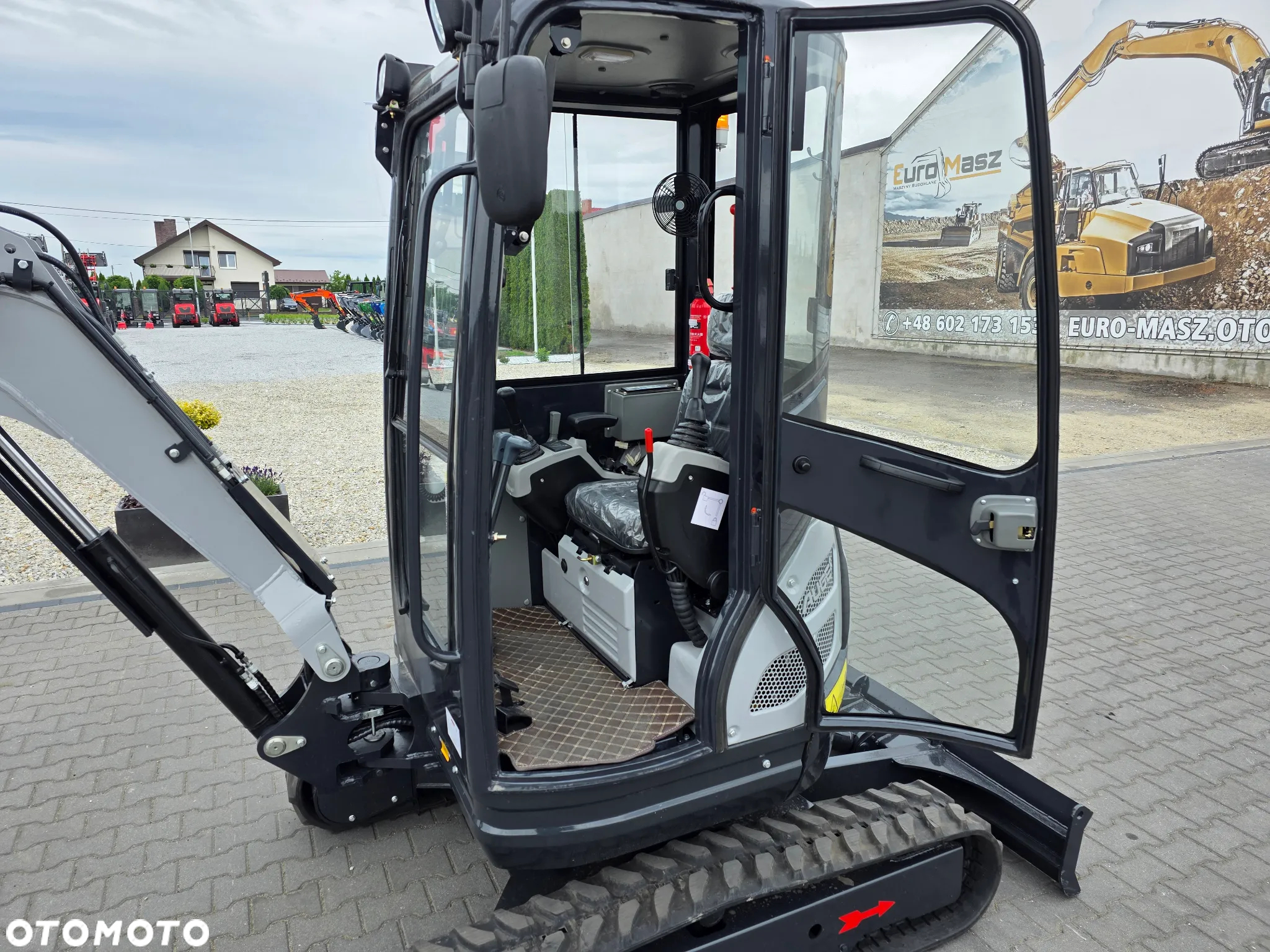 Inny NOWA MINIKOPARKA AUGER 30, WAGA 2700 KG, KUBOTA silnik - 14