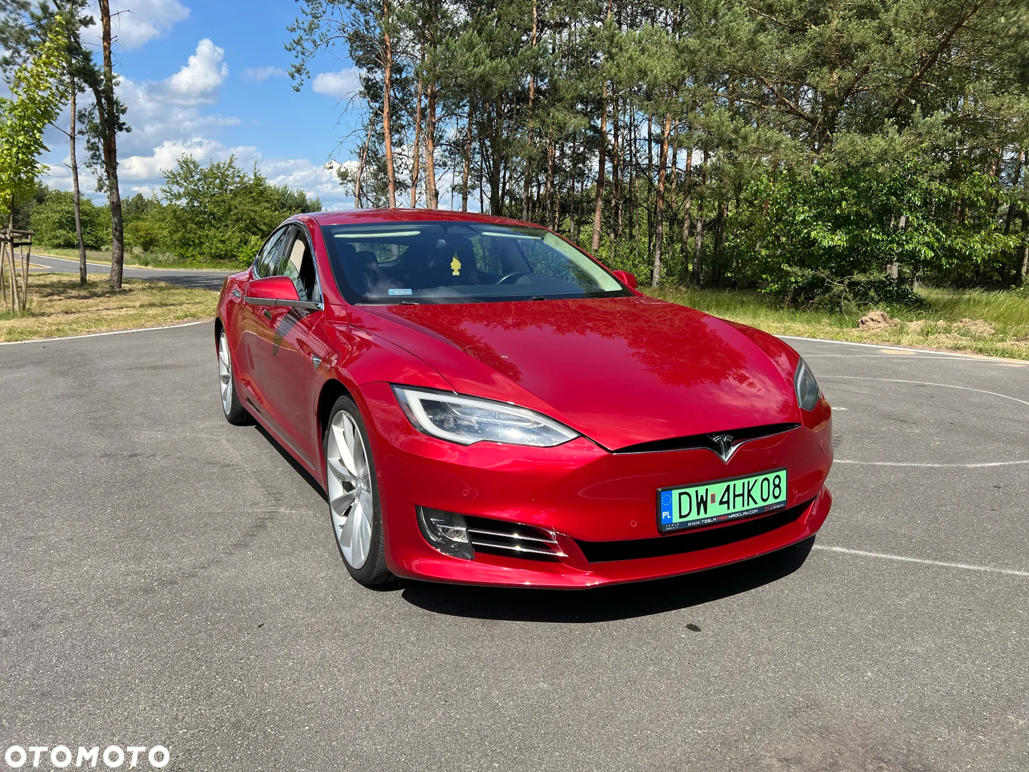 Tesla Model S - 2