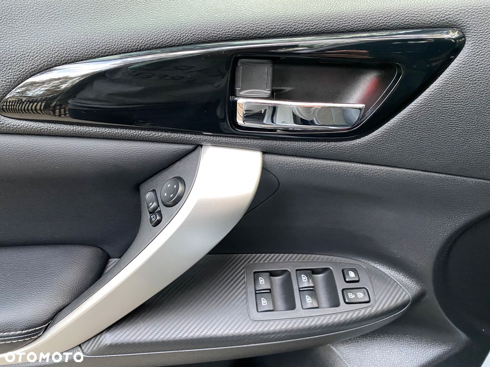 Mitsubishi Eclipse Cross 2.4 PHEV Instyle Plus - 35