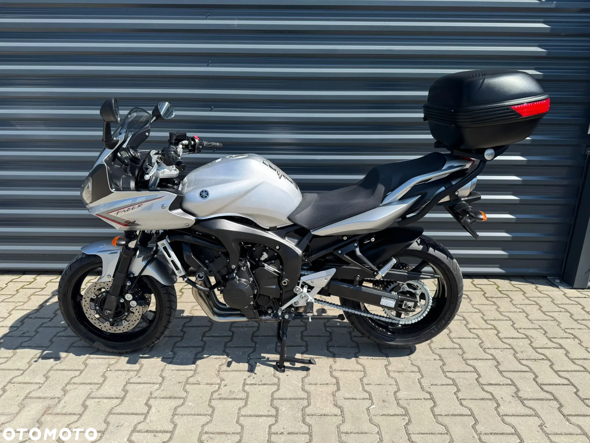 Yamaha FZ6 - 5