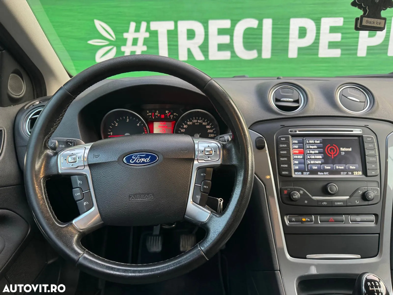 Ford Mondeo 1.6 TDCi ECOnetic Start-Stopp Titanium - 9