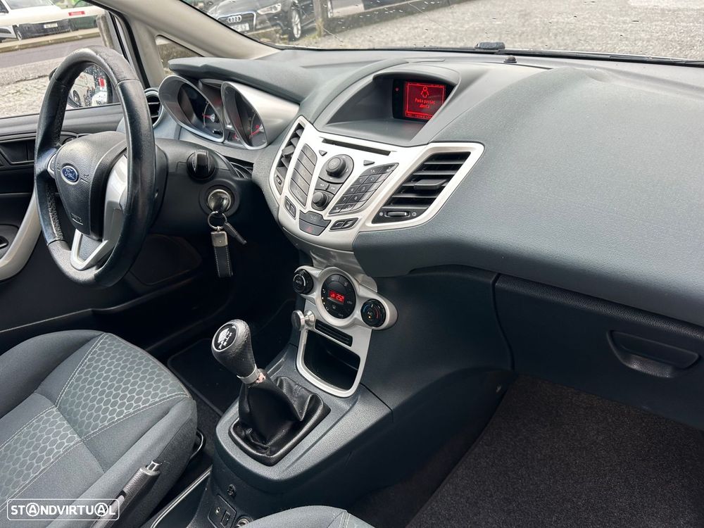 Ford Fiesta 1.25 Titanium - 12