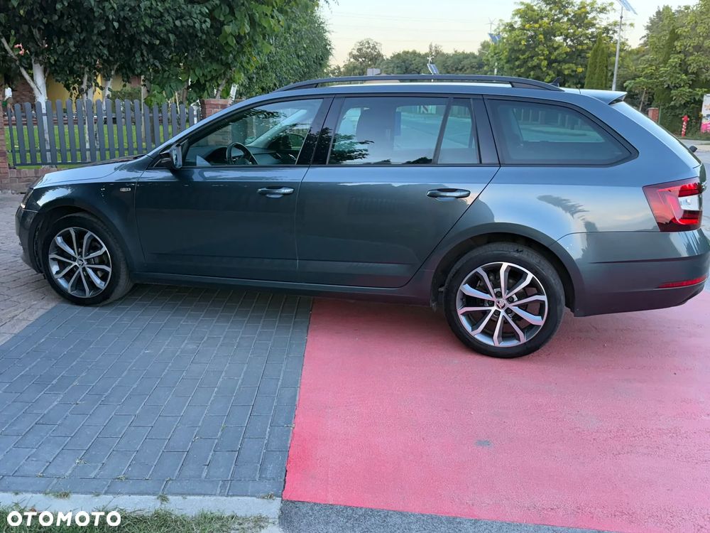 Skoda Octavia 1.6 TDI DSG Soleil - 20
