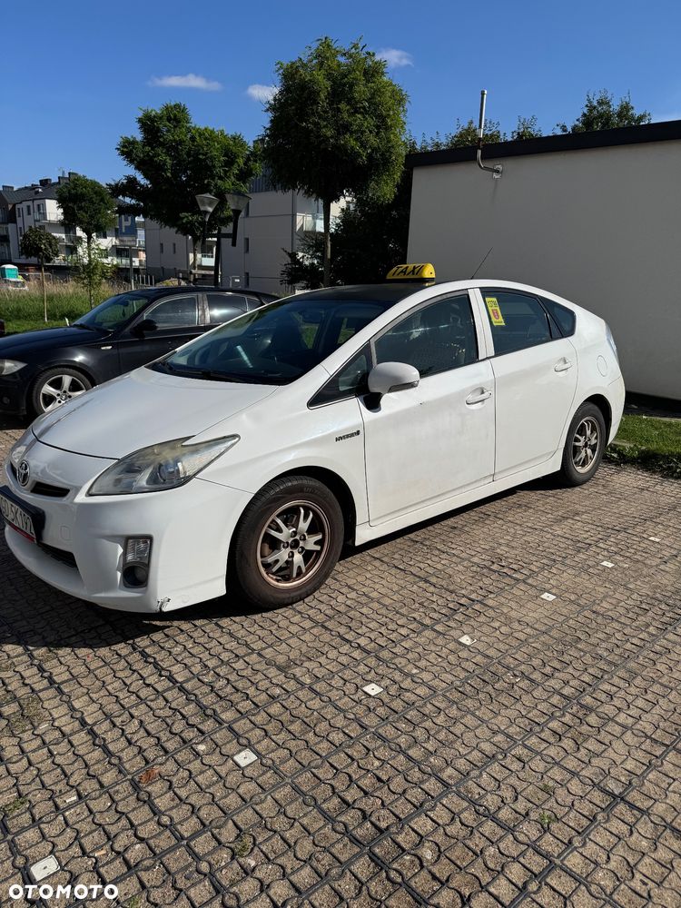 Toyota Prius 1.8 HSD Active - 3