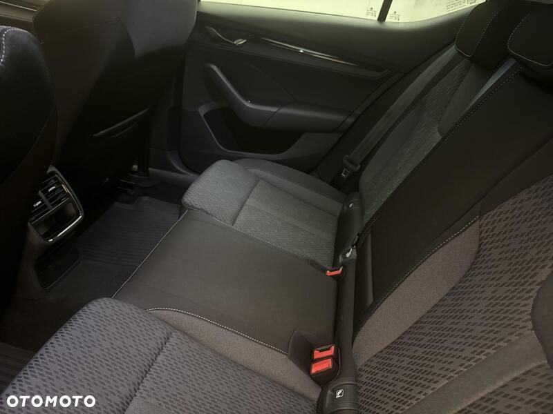 Skoda Octavia 1.5 TSI ACT Ambition - 20