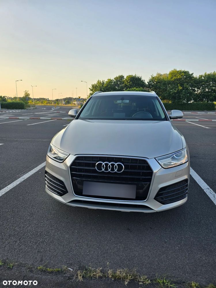 Audi Q3 1.4 TFSI Design S tronic - 2