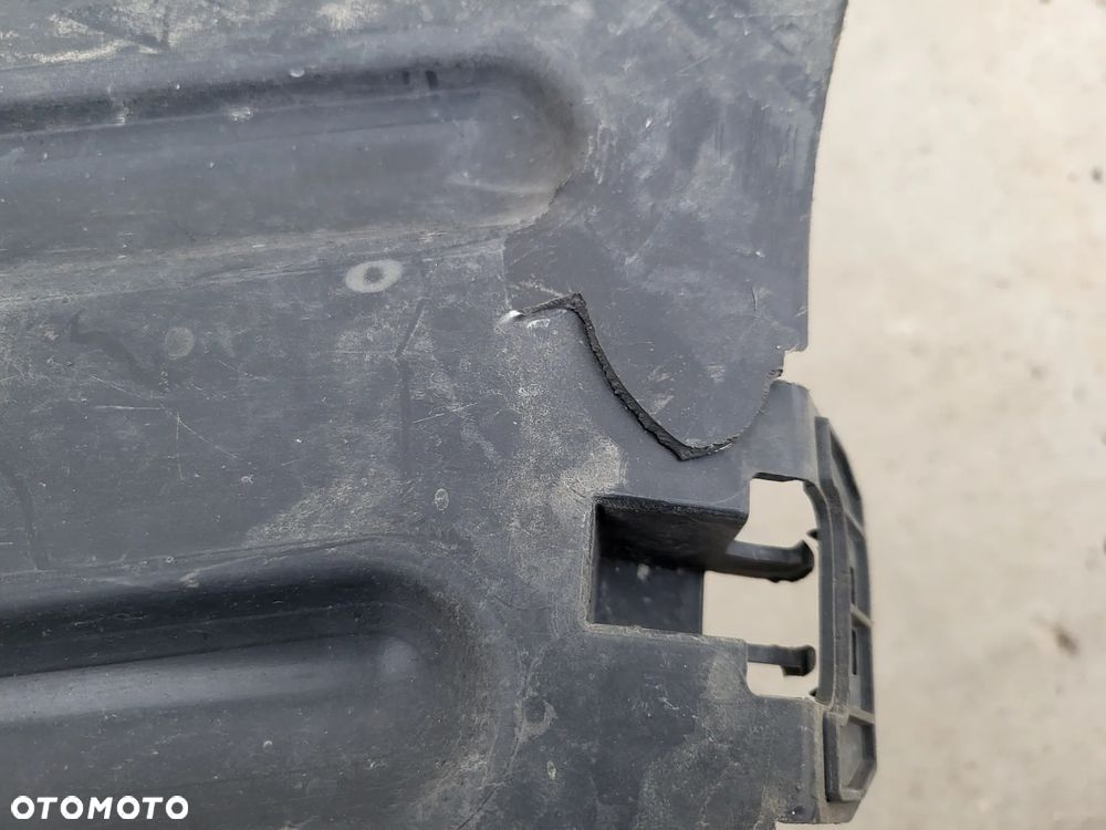 Osłona płyta podwozia Lewa tylna tył Citroen C3 III - 2