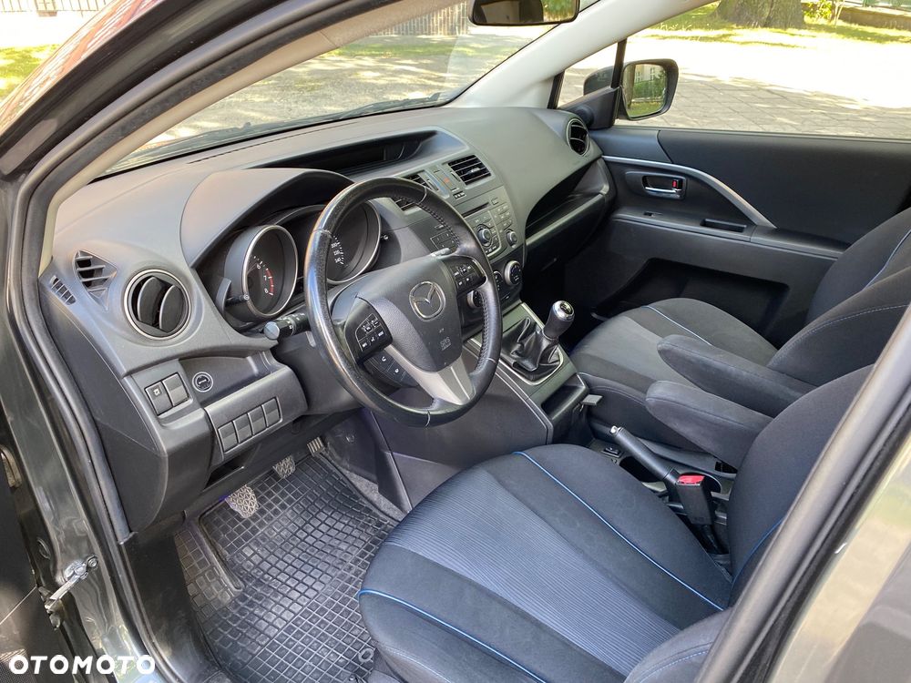 Mazda 5 - 12