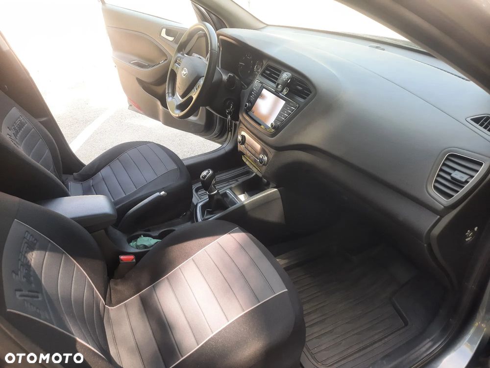 Hyundai i20 1.0 T-GDI Classic Plus - 15