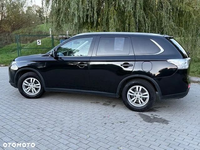Mitsubishi Outlander - 5