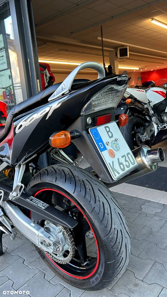Honda CBR - 16
