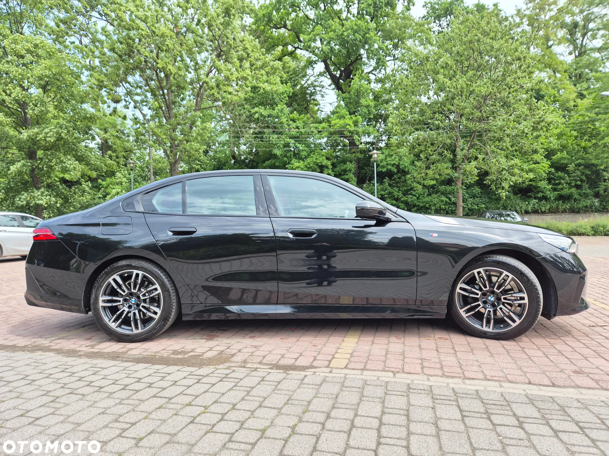 BMW Seria 5 - 14