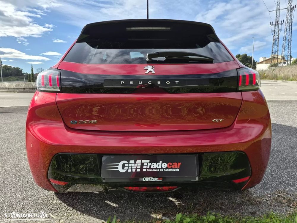 Peugeot e-208 50 kWh GT - 10