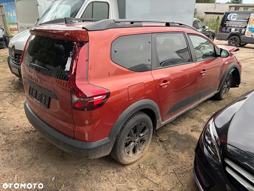 Dacia Jogger 1.6 Full Hybrid 140 Expression MMT 7os - 2