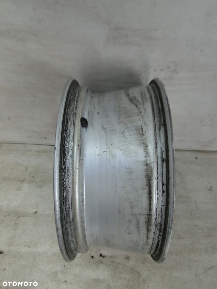 AUDI A4 B7 FELGA ALUMINIOWA 7x16 ET42 5x112 - 9
