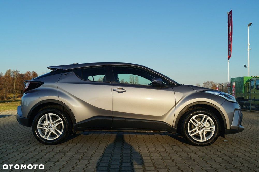 Toyota C-HR - 7
