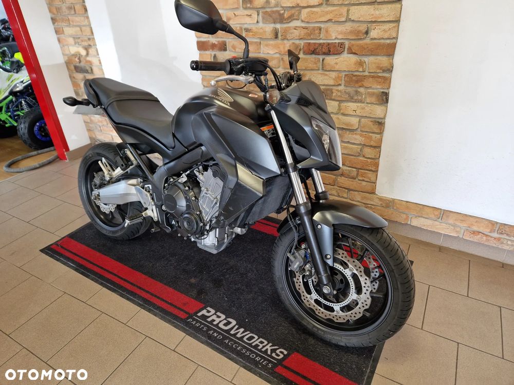 Honda CB - 26