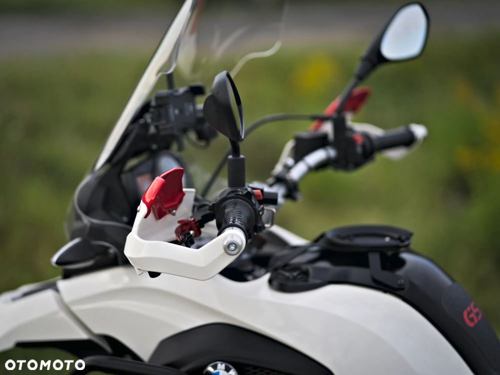 BMW G - 13
