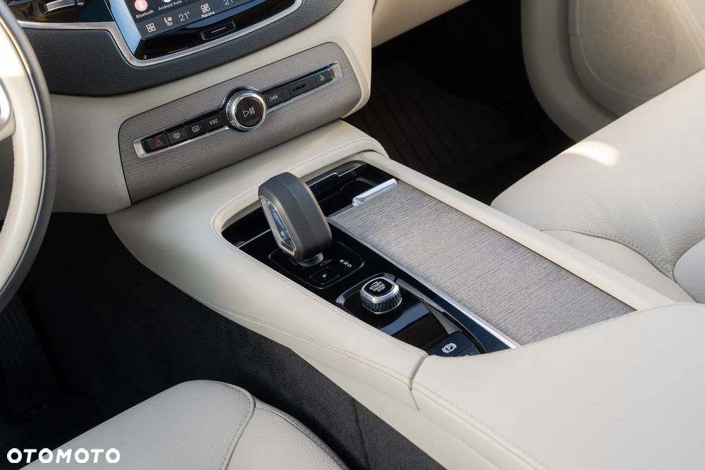 Volvo XC 90 - 15