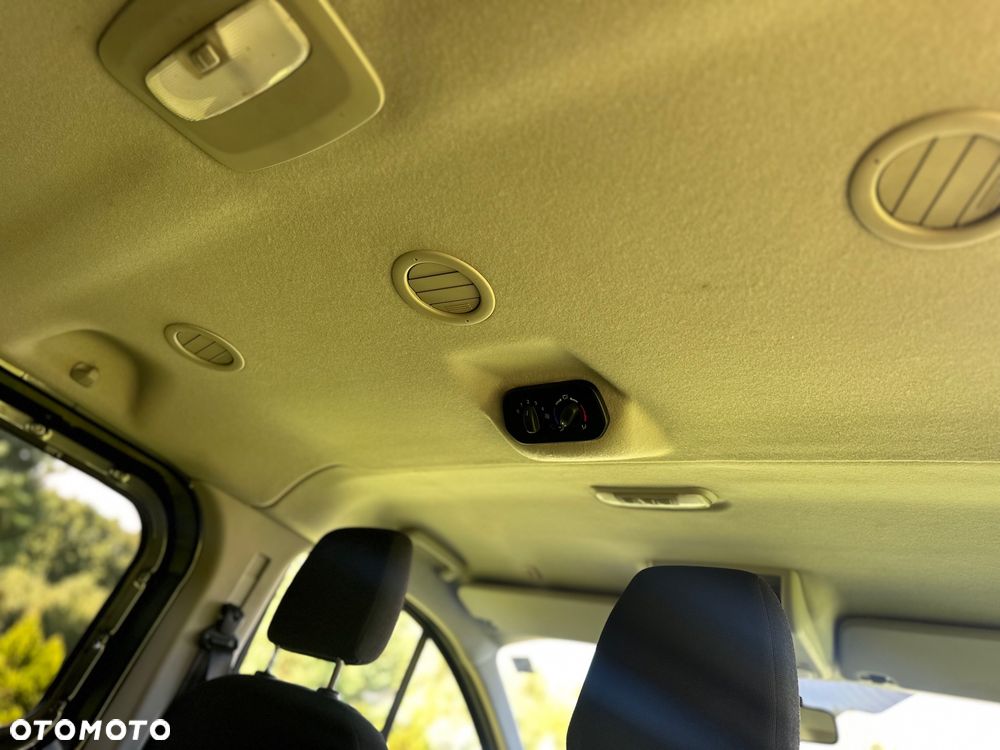 Ford Transit Custom - 13