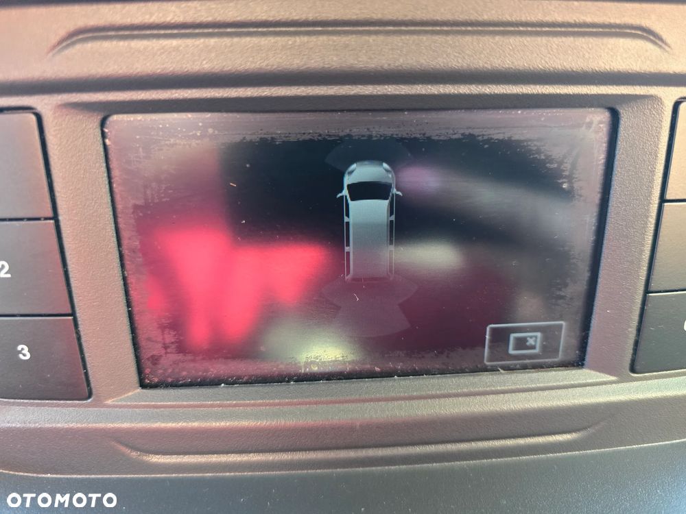 Ford Transit Courier - 16