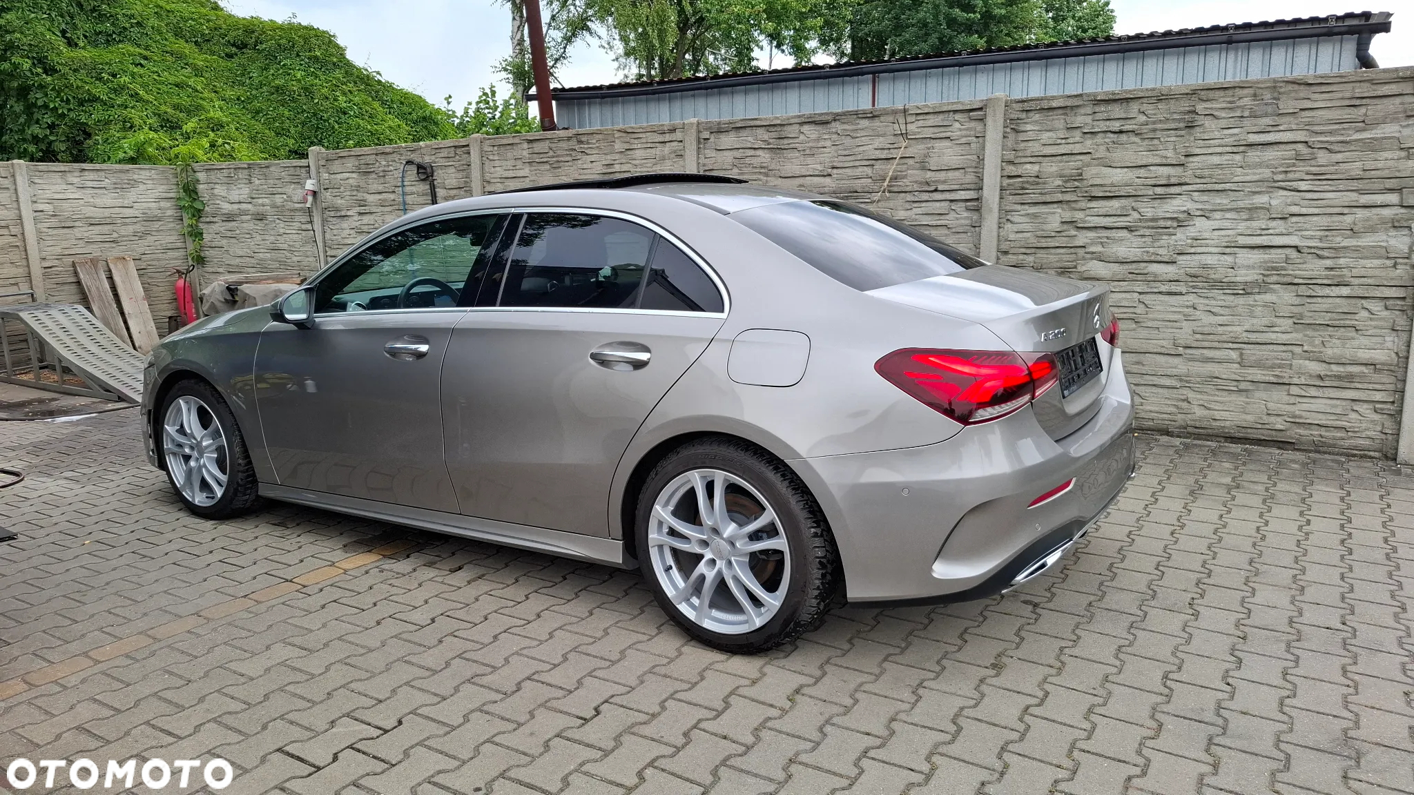 Mercedes-Benz Klasa A 200 AMG Line 7G-DCT - 7