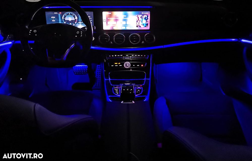 Mercedes-Benz E 220 d Aut. - 11