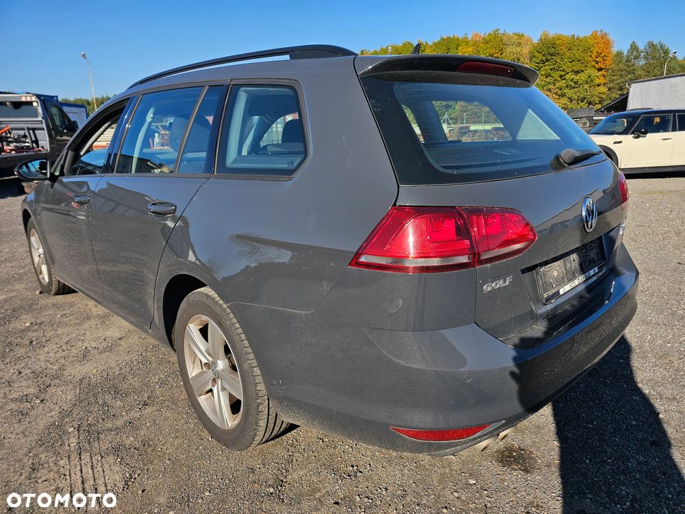 Volkswagen Golf Variant 2.0 TDI (BlueMotion Technology) Highline - 7