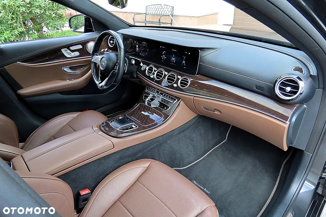 Mercedes-Benz Klasa E 400 d 4-Matic AMG - 40