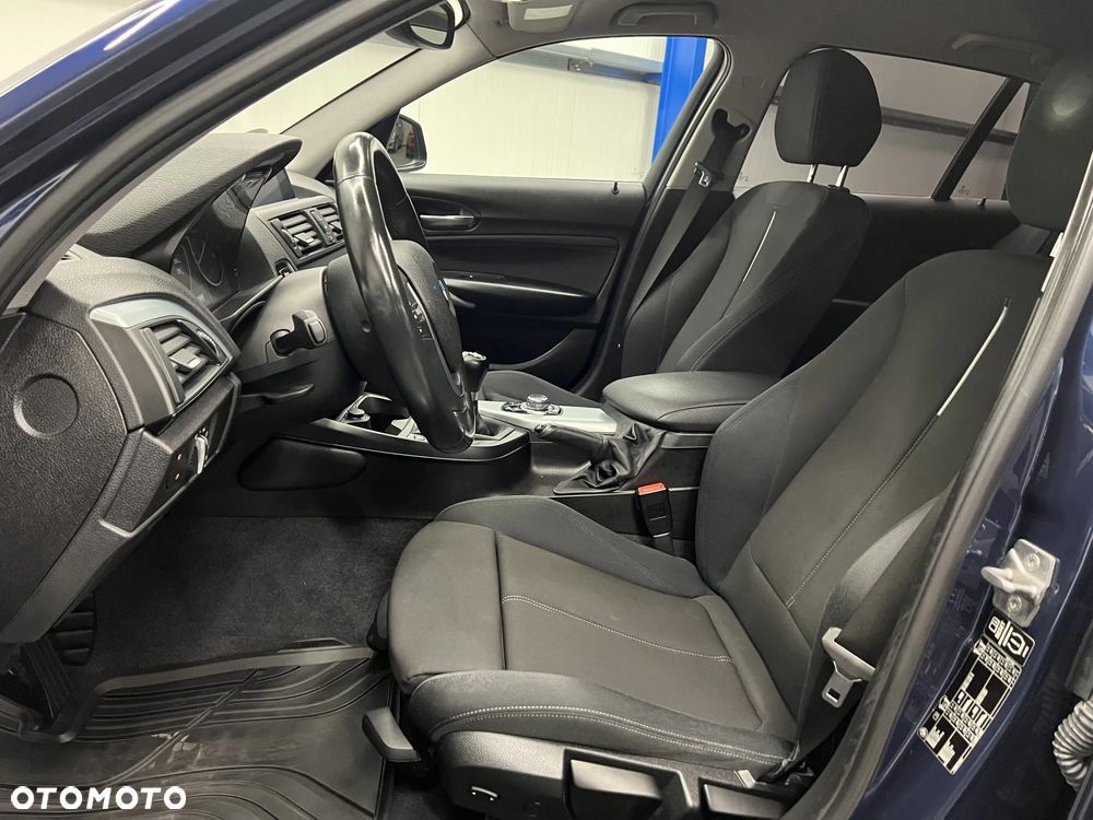 BMW Seria 1 116d Sport Line - 21