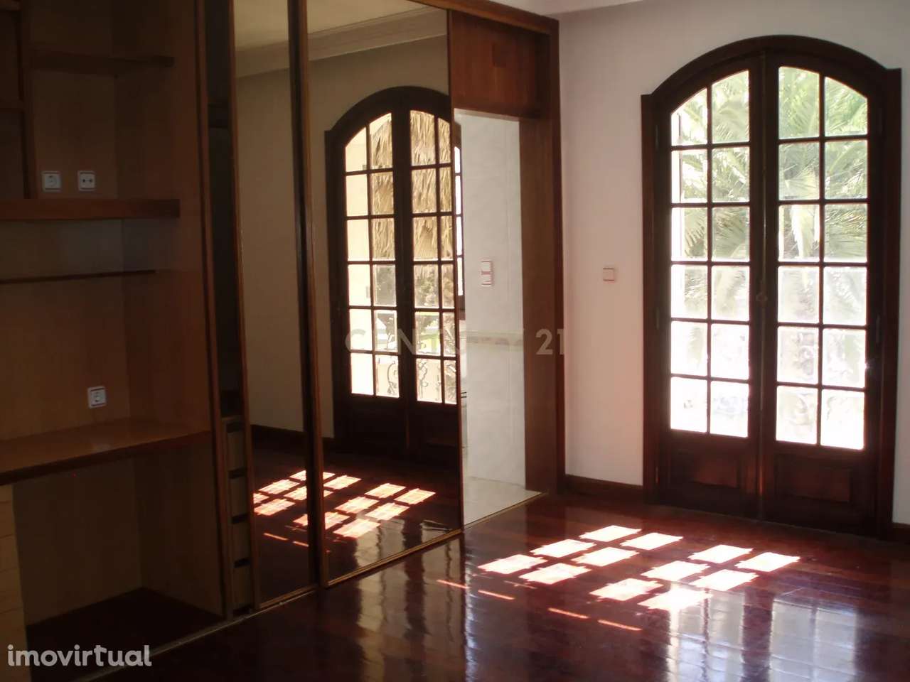Excelente Moradia T4 em Massamá - Grande imagem: 4/25