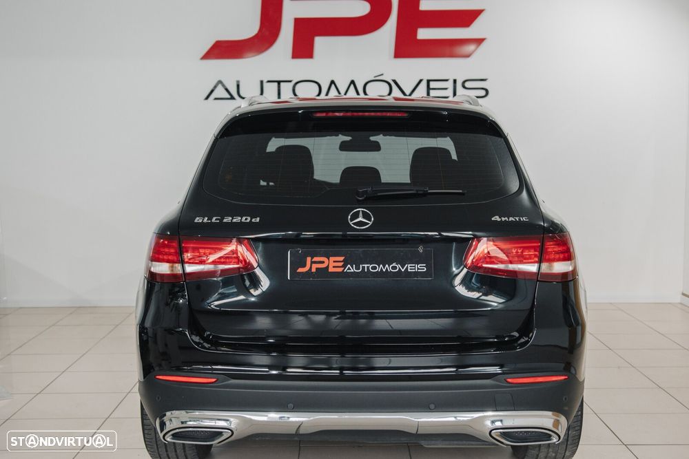 Mercedes-Benz GLC 220 d 4Matic 9G-TRONIC - 4