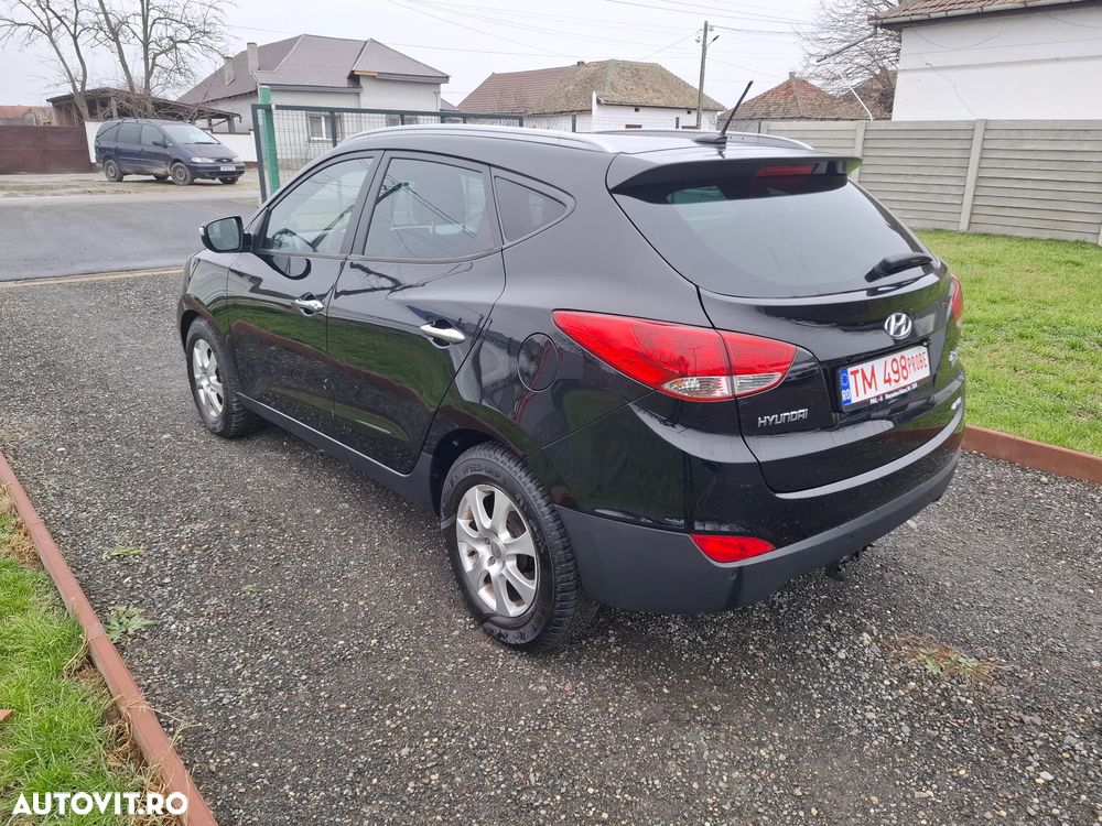 Hyundai ix35 2.0 CRDI 4WD Automatik Style - 3