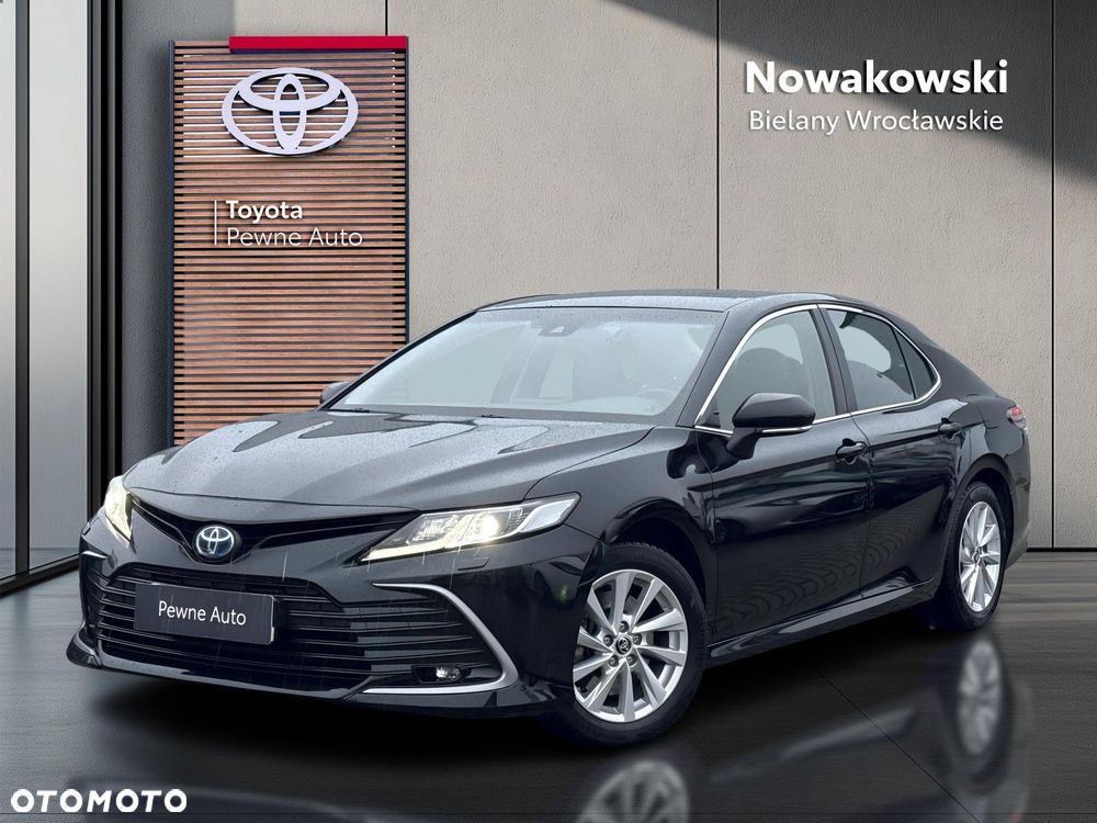Toyota Camry 2.5 Hybrid Comfort CVT - 1