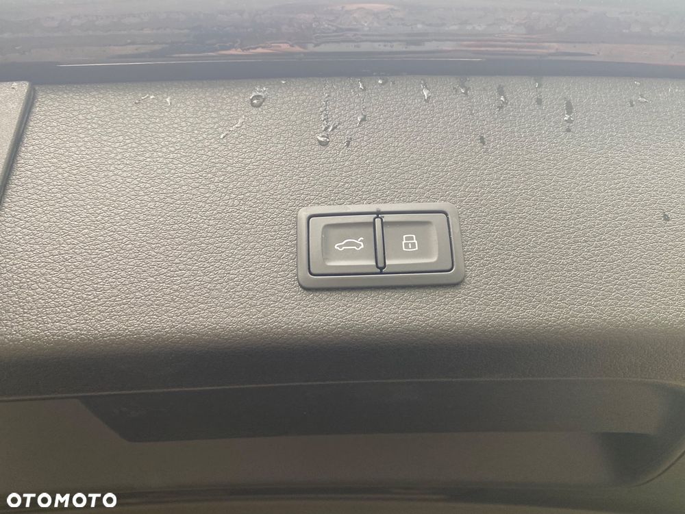 Audi Q8 - 35