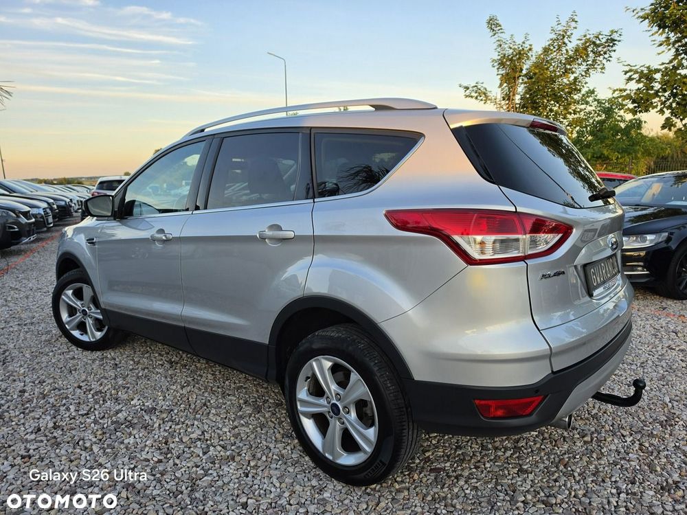 Ford Kuga - 11