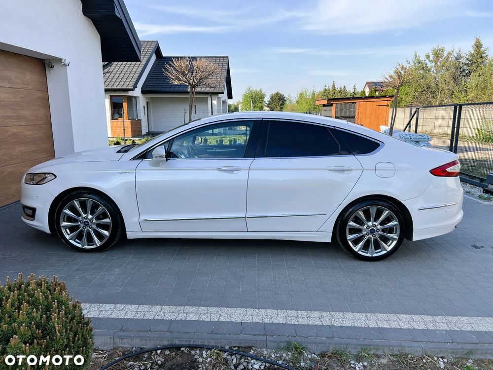 Ford Mondeo - 39