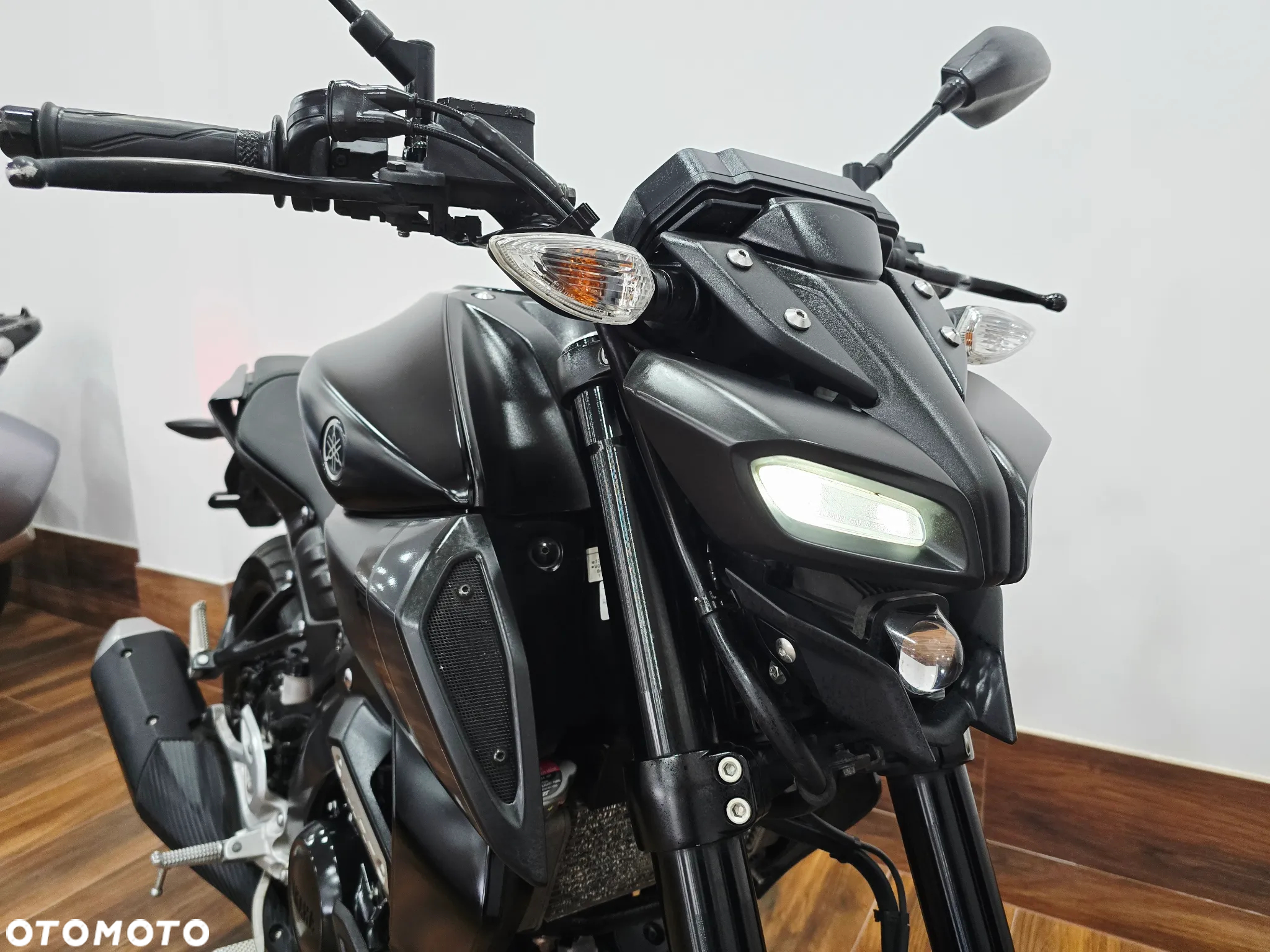 Yamaha MT - 10