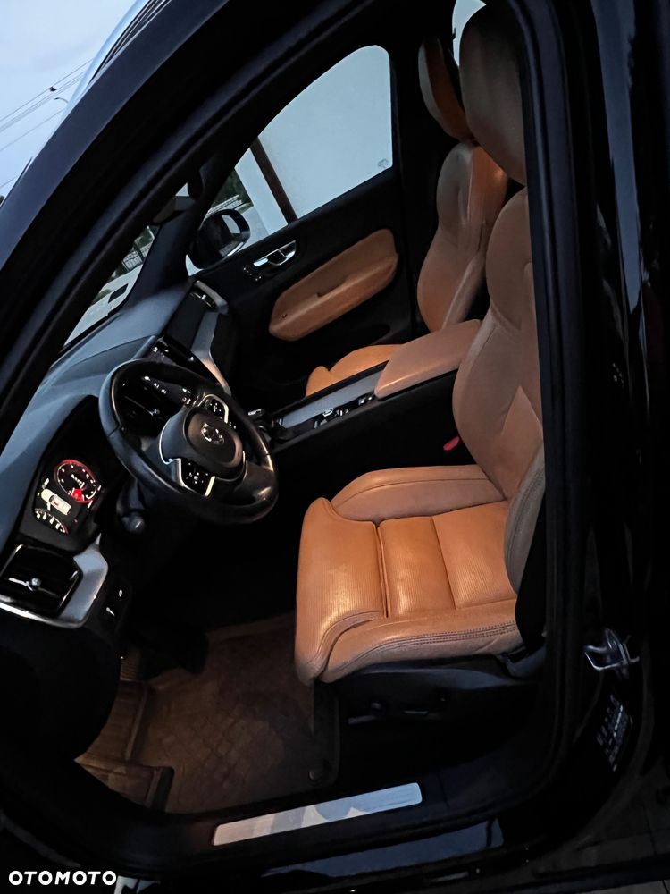 Volvo XC 60 D4 AWD Inscription - 30