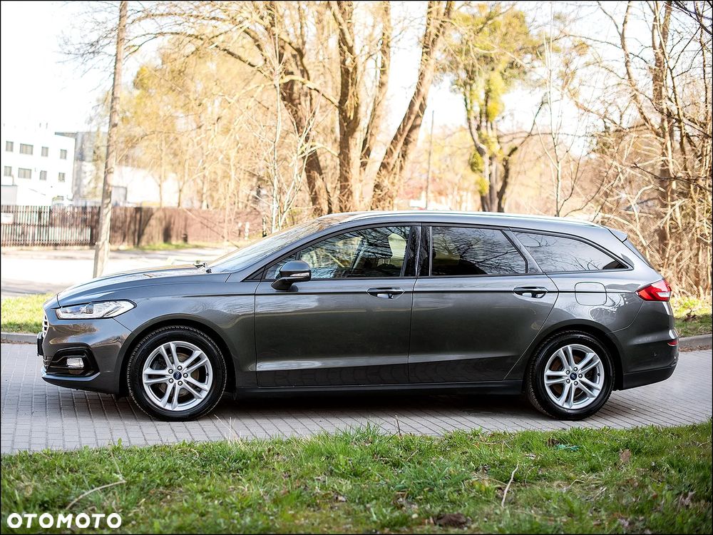 Ford Mondeo - 3