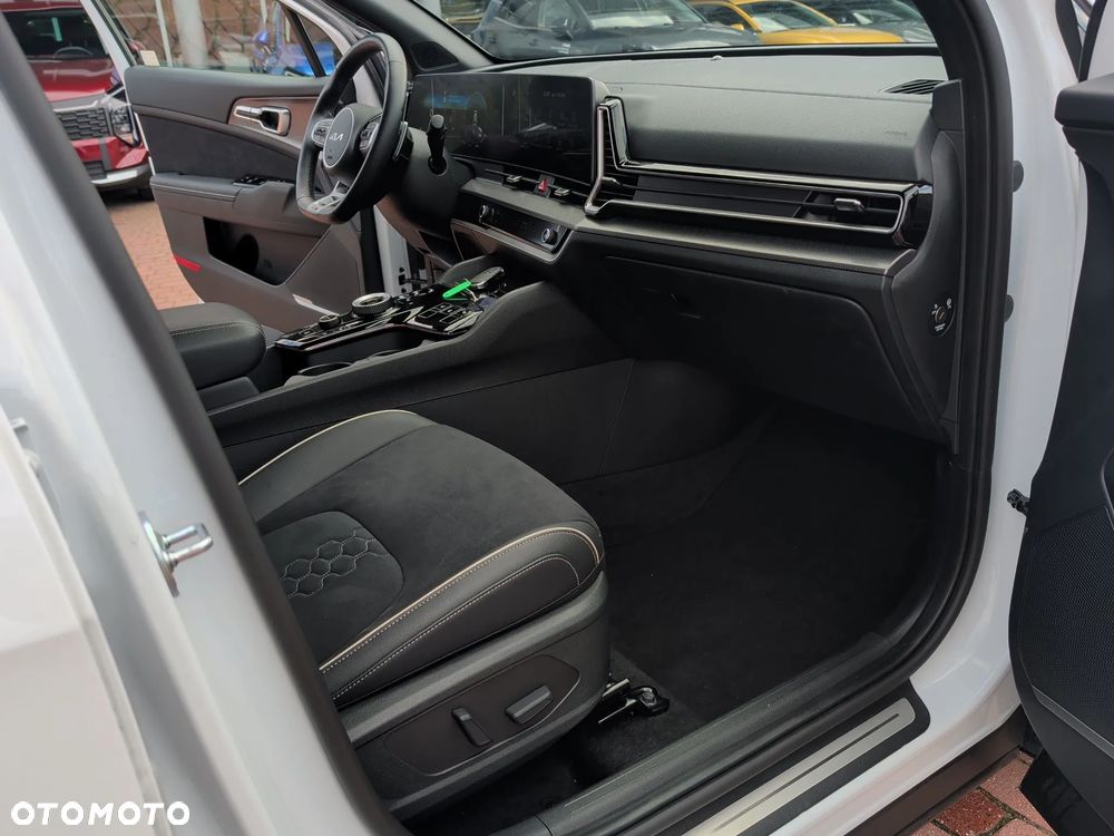 Kia Sportage 1.6 T-GDI PHEV GT Line 4WD - 11