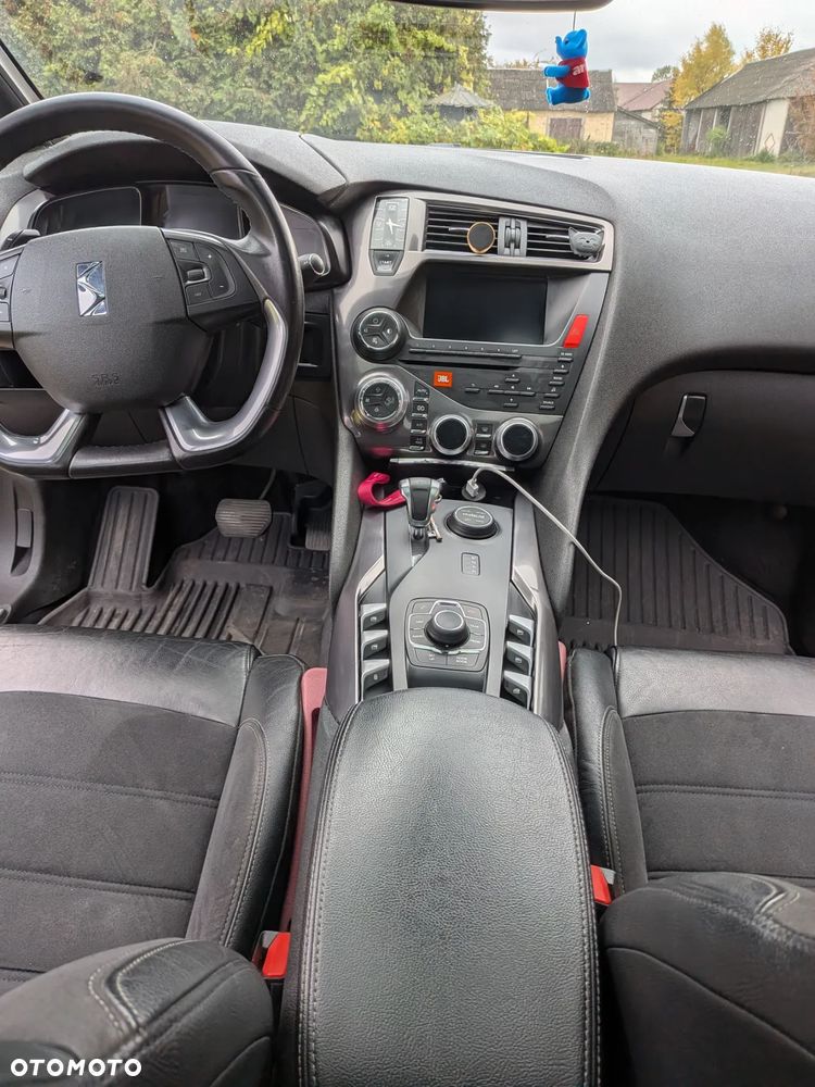 Citroën DS5 2.0 HDi Hybrid4 SportChic MCP - 3