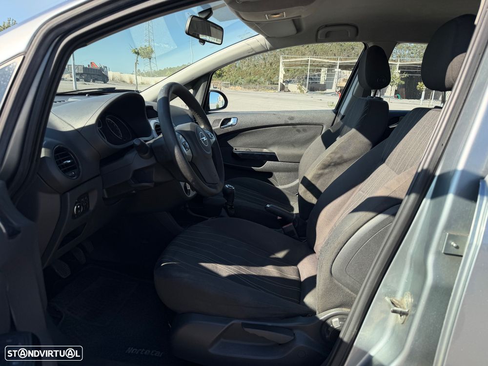Opel Corsa 1.3 CDTi Enjoy - 11