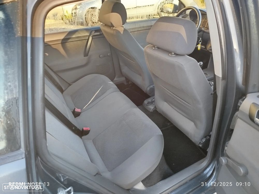 VW Polo 1.2 Confortline - 9